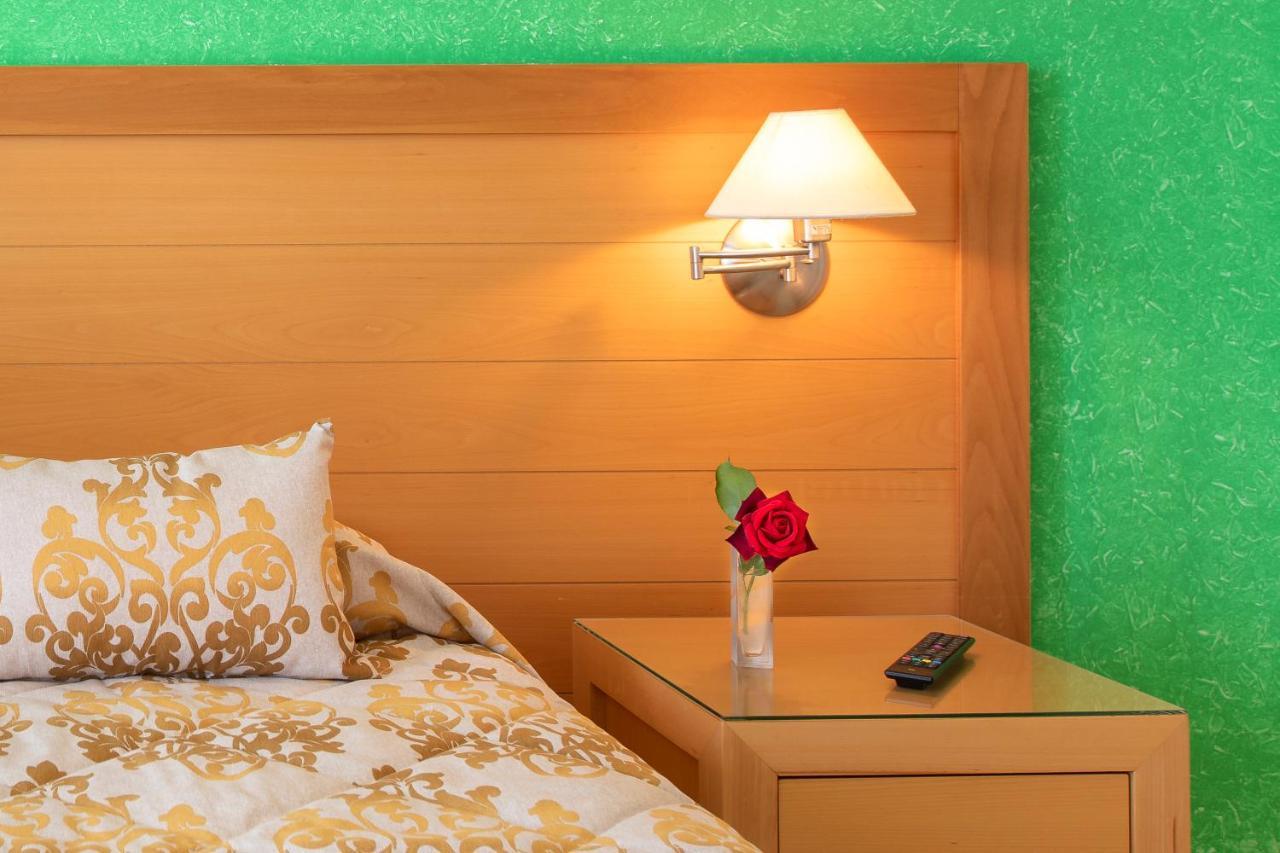 Avra Hotel Méthana 외부 사진
